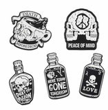 Ensemble d'épinglettes - CRÂNES ET POTIONS - Pin set